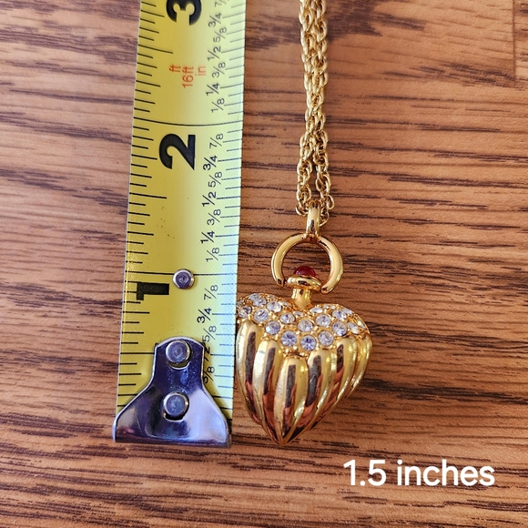 JOAN RIVERS Vintage Gold and Crystal Necklace from the Classics Collection - Picture 6 of 9